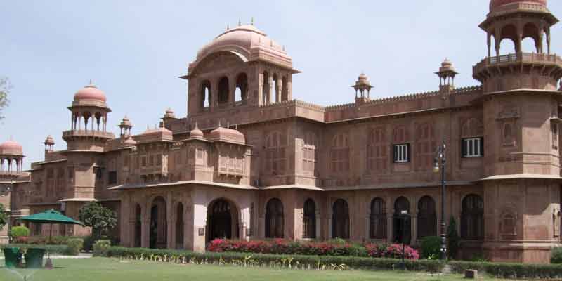 Lallgarh Palace